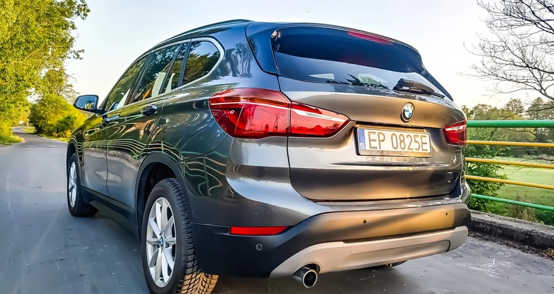 BMW X1 cena 71900 przebieg: 142224, rok produkcji 2017 z Zelów małe 562